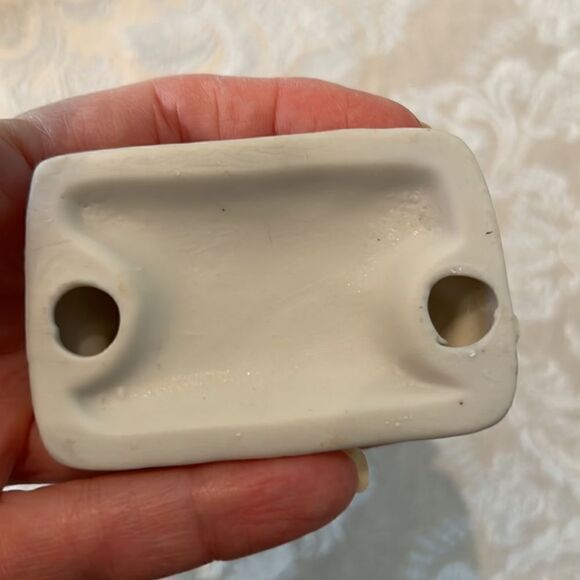 Vintage Boy & Girl porcelain sitting figurines EVC no chips cracks or fading - Picture 11 of 16